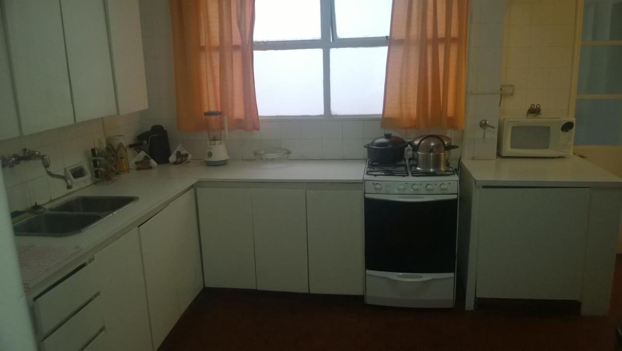 Habitacion Con Bano Privado Un Piso Por Escalera Buenos Aires Exterior photo